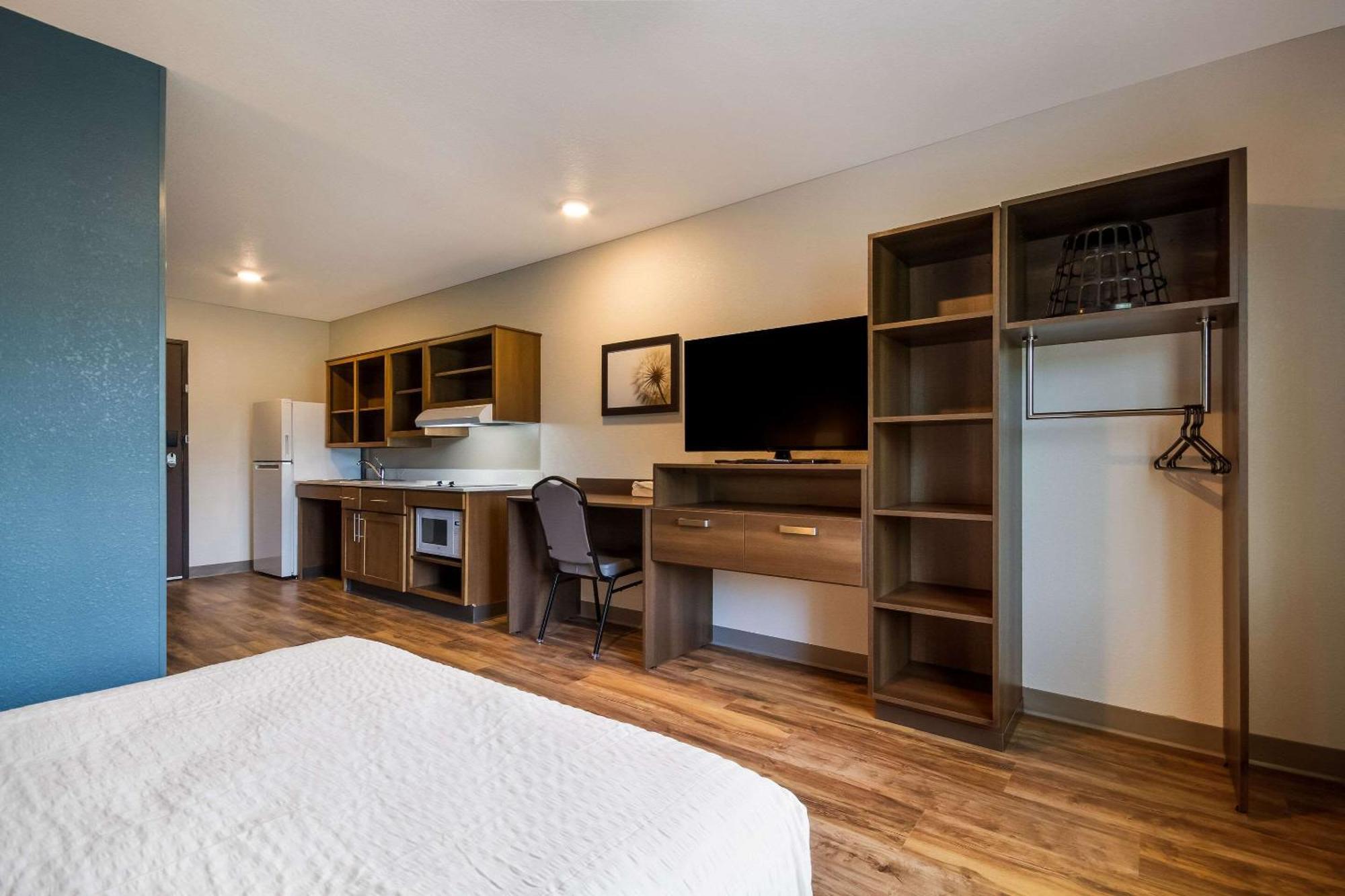 Woodspring Suites Panama City Beach Upper Grand Lagoon Экстерьер фото